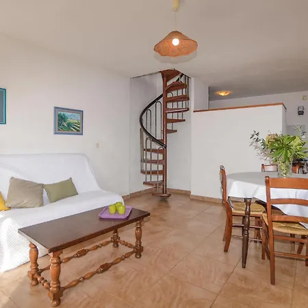 Hébergement de vacances Maison Piscine Venzolasca