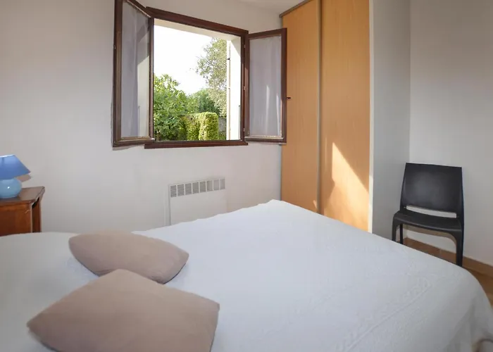 Maison Piscine Hébergement de vacances